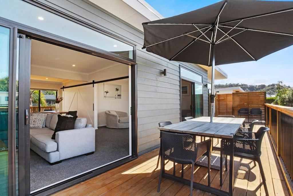Leisure On Leo Villa Waihi Buitenkant foto