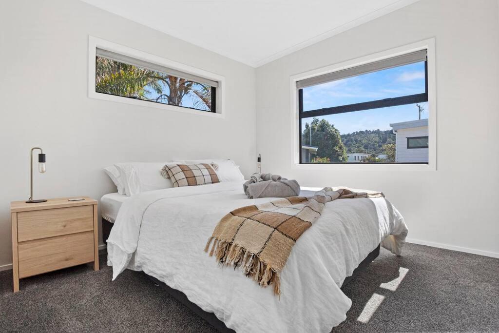 Leisure On Leo Villa Waihi Buitenkant foto